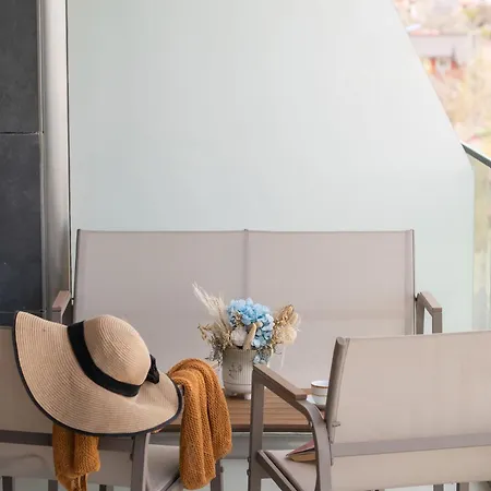 Cozy 93 In Odyssey Pools And Parking Appartamento *
