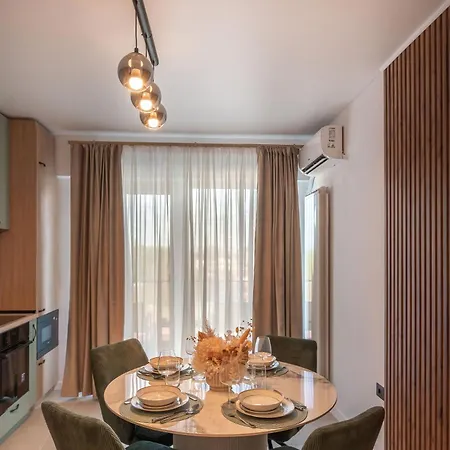 Appartement Cozy 93 In Odyssey Pools And Parking